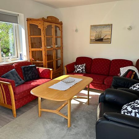 Mandal Apartment Mit Moeglichkeit Ein Boot Zu Benutzen Und Angeln Esterno foto
