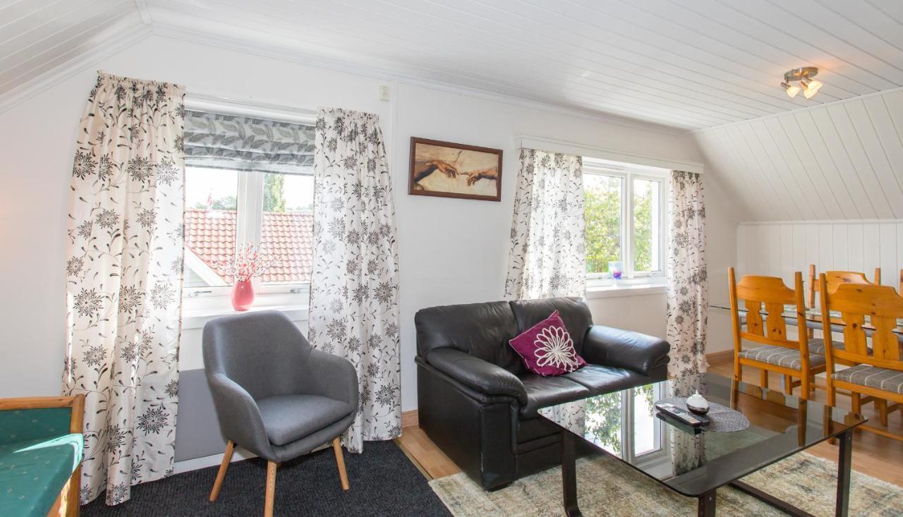 Mandal Apartment Mit Moeglichkeit Ein Boot Zu Benutzen Und Angeln Esterno foto