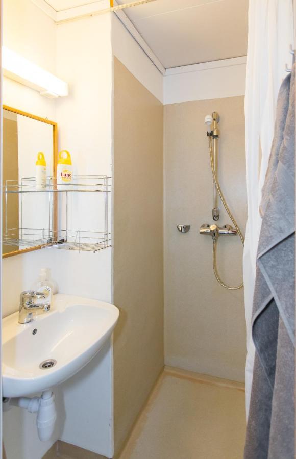 Mandal Apartment Mit Moeglichkeit Ein Boot Zu Benutzen Und Angeln Esterno foto